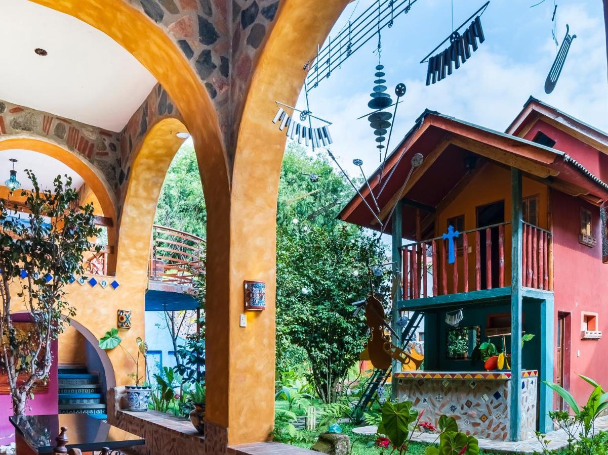 Casa Miguel Arcangel Коатепек Экстерьер фото